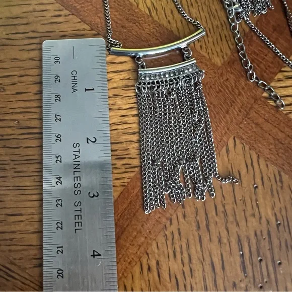 Paparazzi Gray Necklace and Earrings Set - Picture 6 of 7